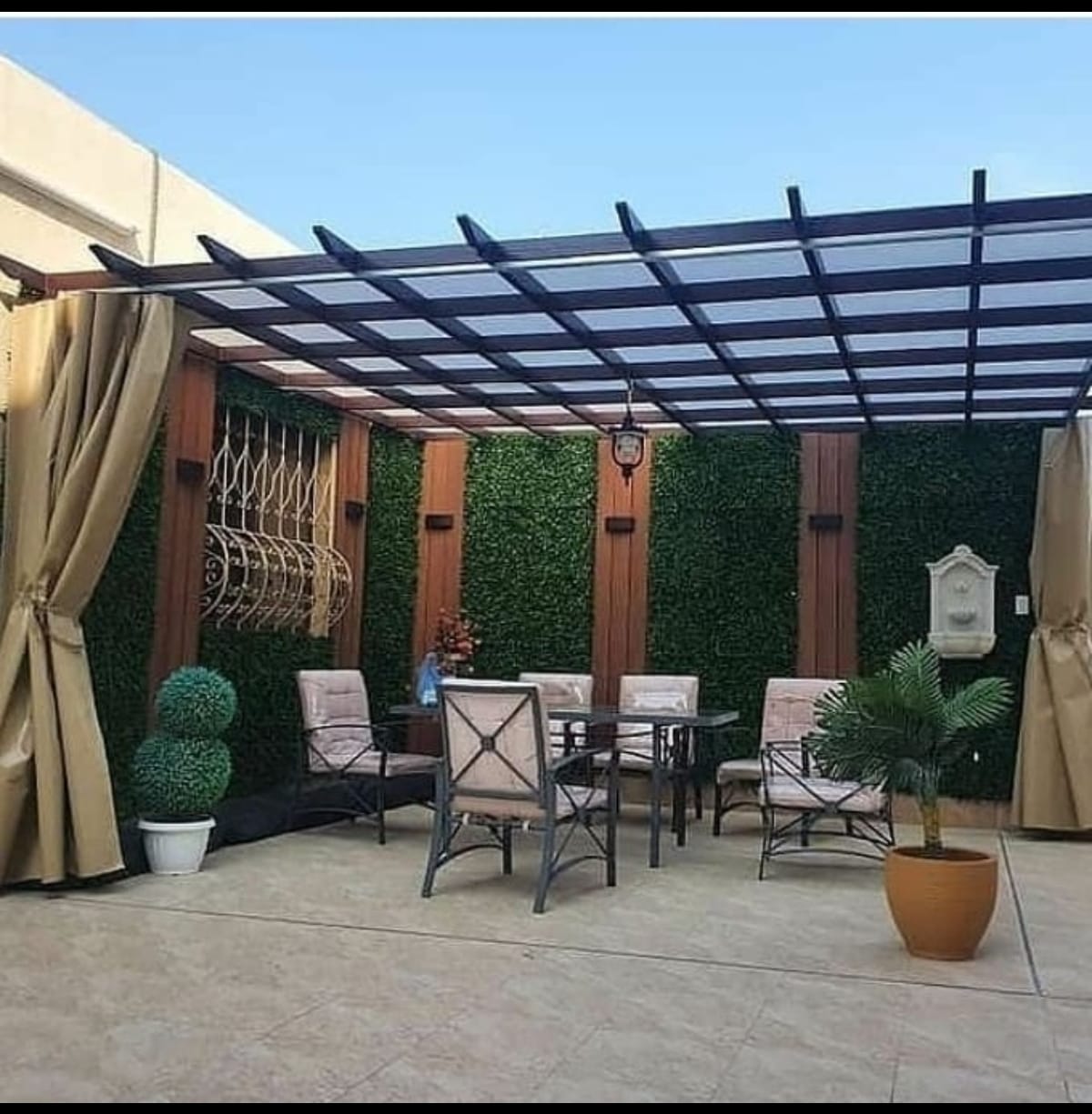 برجولات خشبية الرياض | تصاميم فاخرة للحدائق بـ 8500 ريال