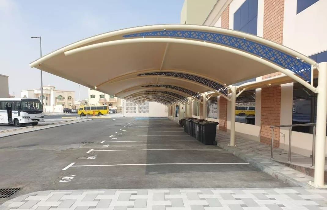 مظلات سبارات عصرية بالرياض